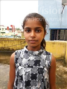 Choose a child to sponsor, like this little girl from Patna, Mansi Kumari age 9